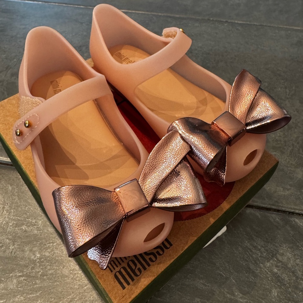 Mini Melissa Blush Pink Metallic Bow Kids Shoes